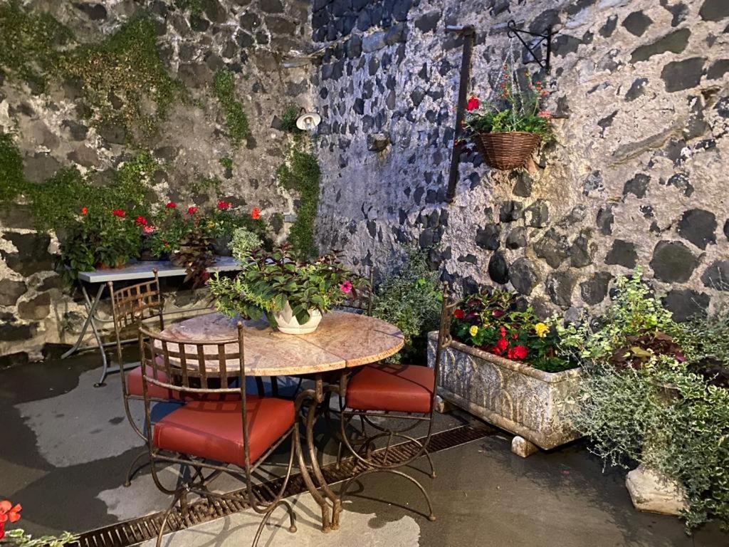 L'Escale De Camille Hotel Murat  Exterior foto