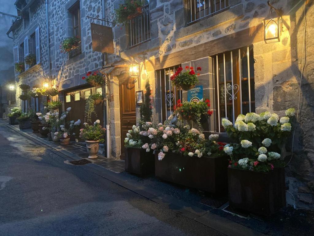 L'Escale De Camille Hotel Murat  Exterior foto