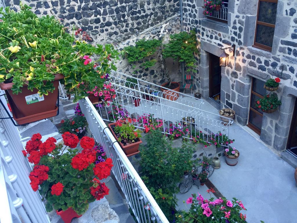 L'Escale De Camille Hotel Murat  Exterior foto