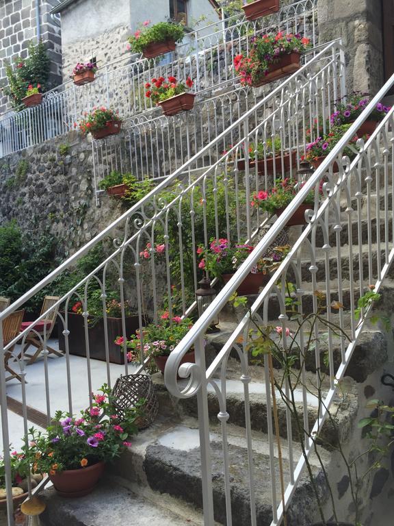 L'Escale De Camille Hotel Murat  Exterior foto